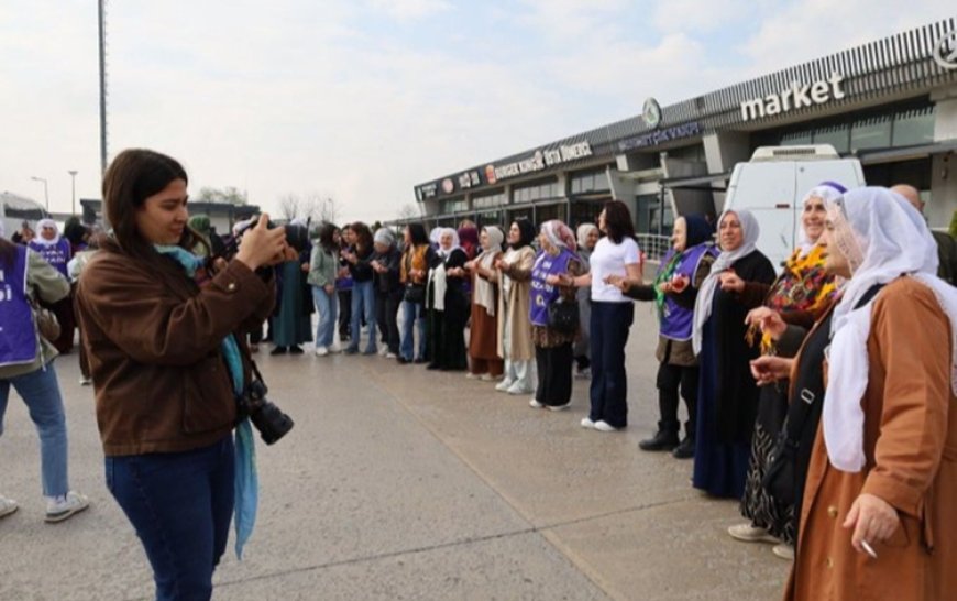 Öcalan için Gemlik’e yürüyüş: Otobüsler yola çıktı