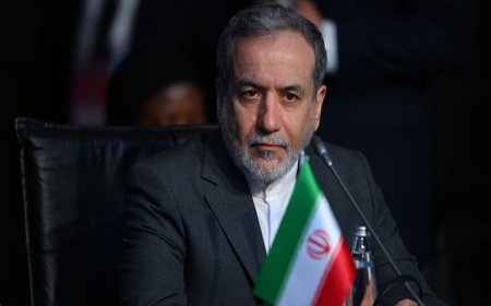 Erakçi Rusya’da: 'İran’ın çıkarlarını güvence altına almalıyız'