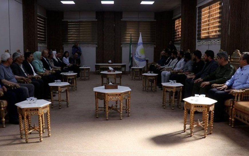 Suriye Geçiş Hükümeti'nden bir heyet Kobani’ye gitti