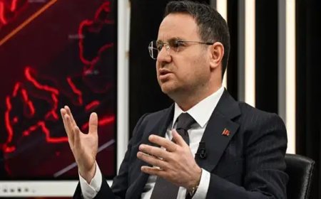 Akın Gürlek'ten 'faili meçhul cinayetler' açıklaması: '1993 karanlık bir dönemdi'