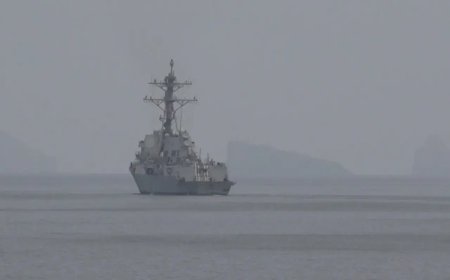 CENTCOM: ABD savaş gemileri Hürmüz Boğazı’nı geçti