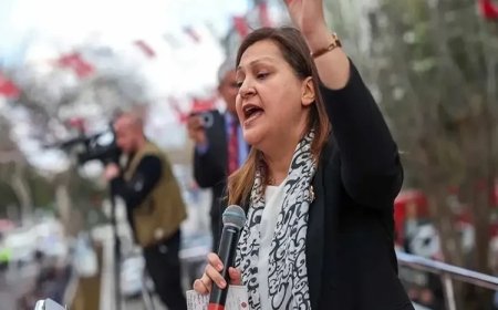 Burcu Köksal kararını açıkladı: CHP’den istifa edip AK Parti’ye katılıyor