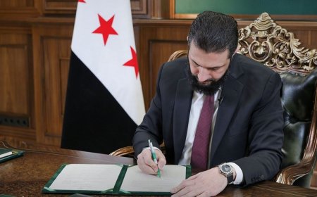 Ahmed Şara'dan bir dizi yeni kararname