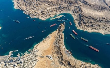 İran: Son 24 saatte Hürmüz Boğazı'ndan 25 ticari gemi geçiş yaptı