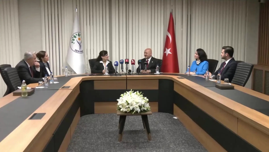 AK Parti - DEM Parti bayramlaşmasında barış süreci konuşuldu
