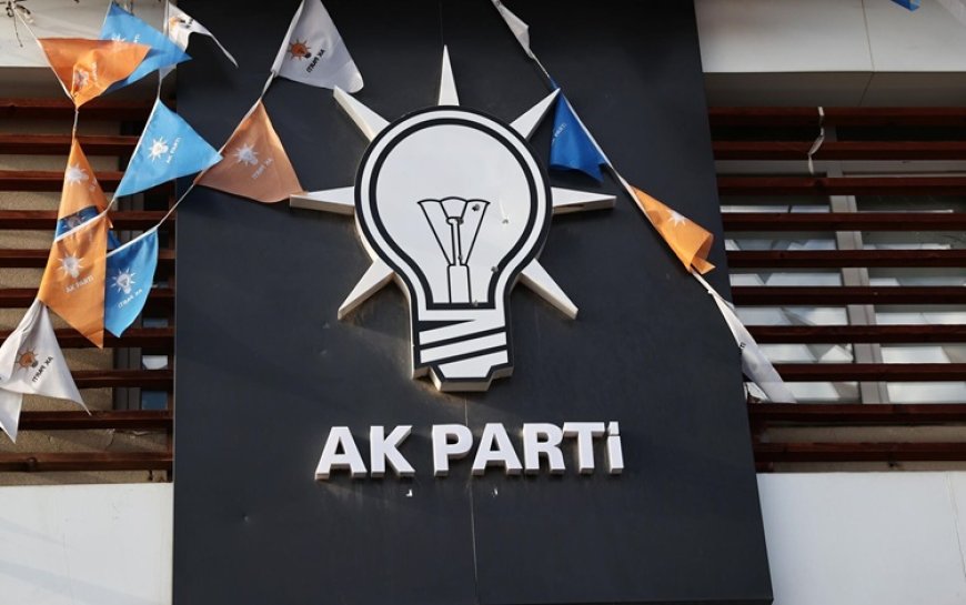 AK Parti Adana, Diyarbakır, Giresun ve Siirt il başkanları görevden alındı