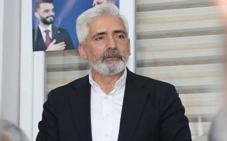 Ensarioğlu'ndan Koç'a tepki: Çirkin sözleri ve o ciddiyetsiz kahkahaları şiddetle kınıyorum
