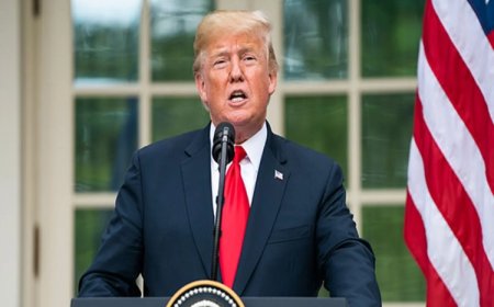Trump, Hürmüz Boğazı'ndan tanker geçişlerinin başladığını bildirdi