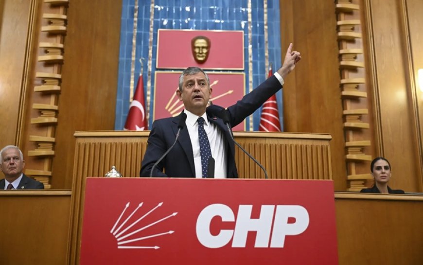 CHP’de tarihi yol ayrımı: Özgür Özel Meclis grubuna veda ederek yeni partiyi ilan etti