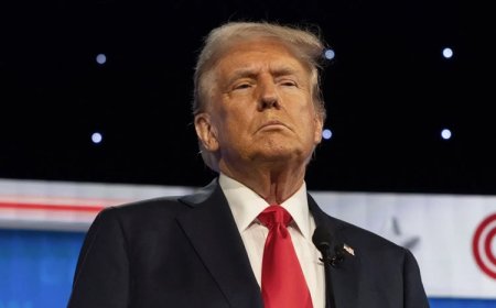 Trump: İran'la ya anlaşacağız ya da onları parça parça edeceğiz