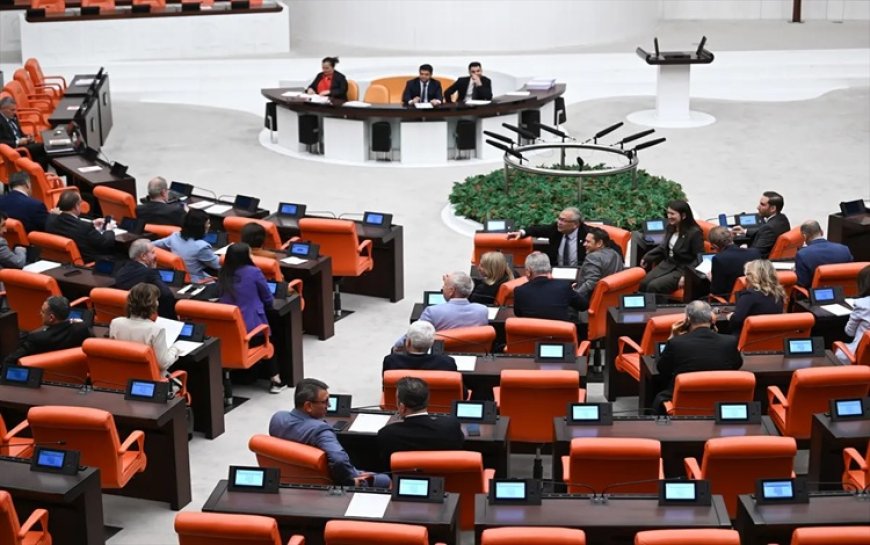 Meclis’in çalışma süresi bir kez daha uzatıldı