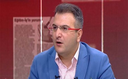 Gazeteci Cem Küçük gözaltına alındı