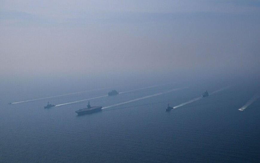 CENTCOM: 35 ticari geminin rotası değiştirildi