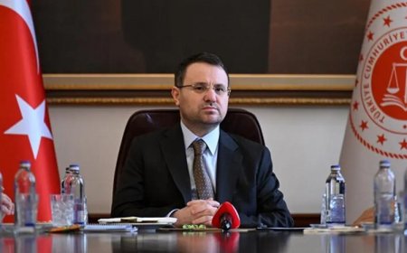 Akın Gürlek: 84 hakim ve savcı meslekten çıkarıldı
