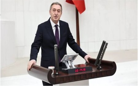 Tuncer Bakırhan: Kürtler ayrılmak isteseydi Meclis çatısı altında olmazdık