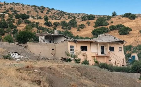 İran'dan Komala karargahına füze saldırısı