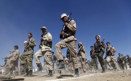 Yemen'de Husiler son 5 yılın en büyük saldırısını başlattı