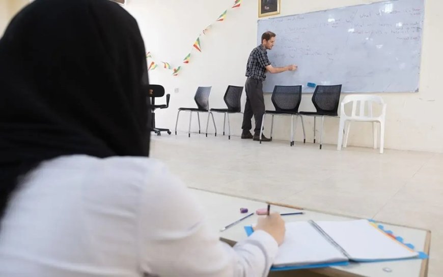 Irak Parlamentosu Eğitim Komisyonu: Kürdistan Bölgesi’ndeki sözleşmeli öğretmenler kadroya alınmalı