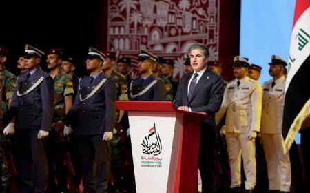 Neçirvan Barzani Bağdat’ta ‘Egemenlik Günü’ne katıldı: Tam egemen ve federal bir Irak istiyoruz