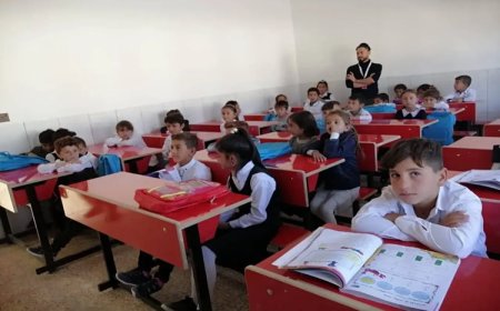 Şengal’de Kürtçe eğitim krizi: 23 bin öğrenci ders kitabından mahrum