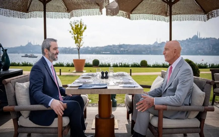 Suriye Dışişleri Bakanı Şeybani, ABD'li Temsilci Barrack'la İstanbul'da görüştü