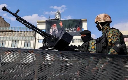 İran, Kürt bölgelerine ağır silahlar ve topçu birlikleri sevk etti
